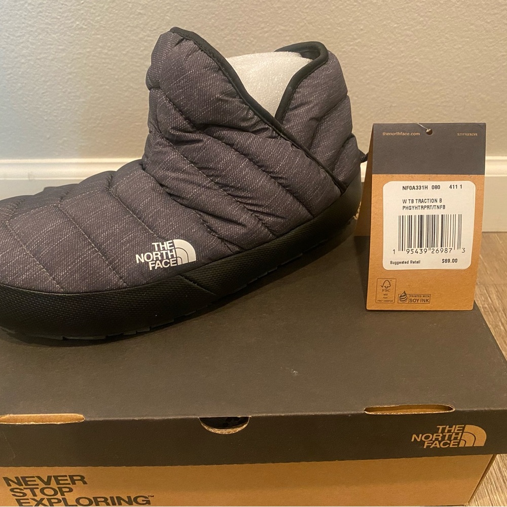 The North Face Thermoball Traction Bootie